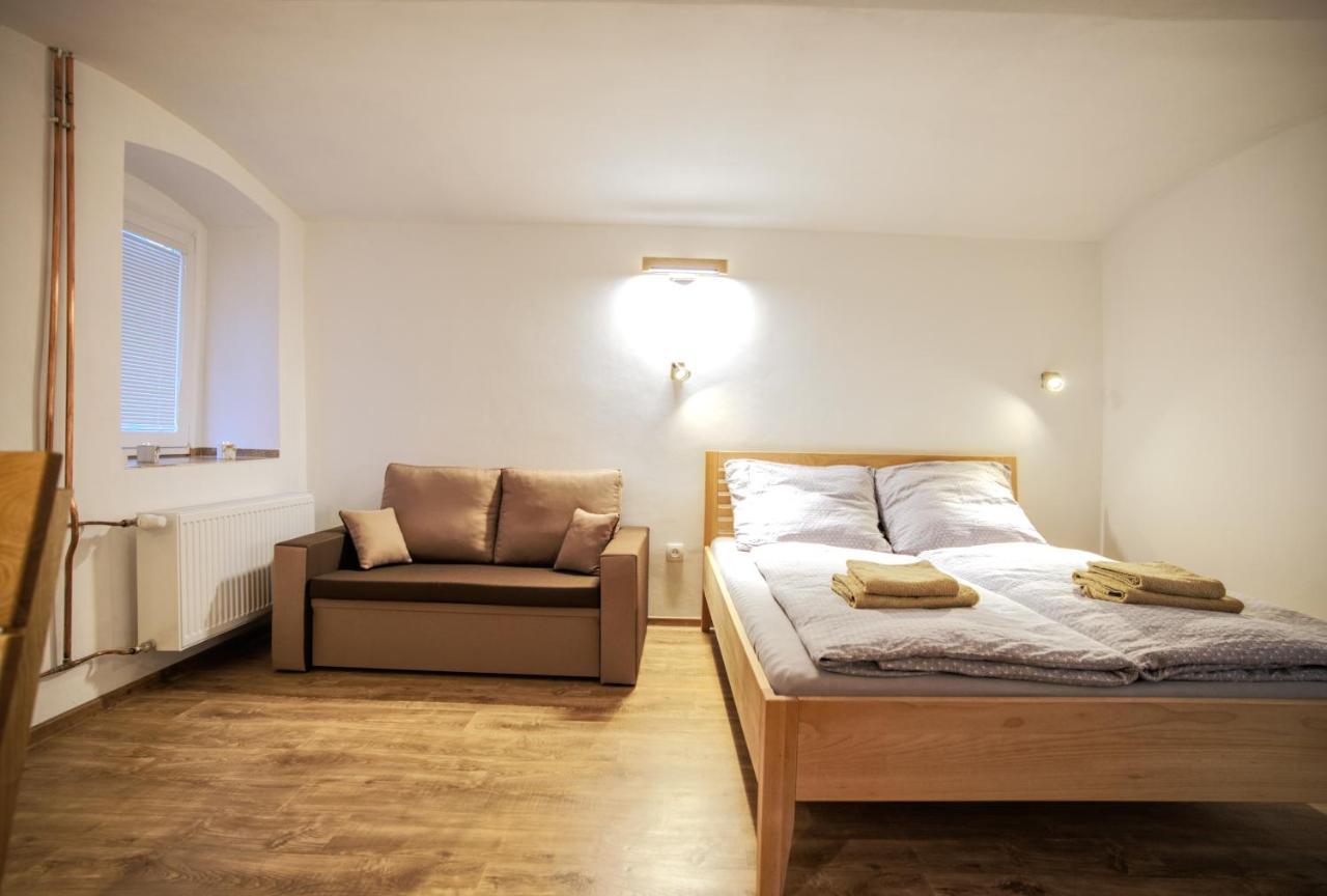 Apartmanek Mezi Kopci Apartment Jáchymov Exterior foto